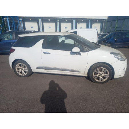 Serrure avant droit CITROEN DS3 PHASE 1 d’occasion