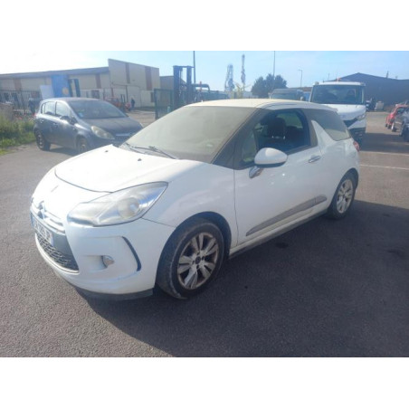 Facade autoradio CITROEN DS3 PHASE 1 d’occasion
