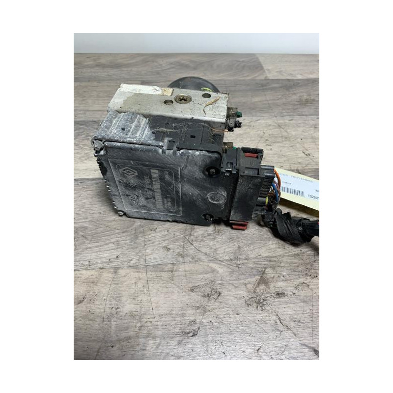 Bloc ABS (freins anti-blocage) RENAULT TWINGO 1 PHASE 3 d’occasion