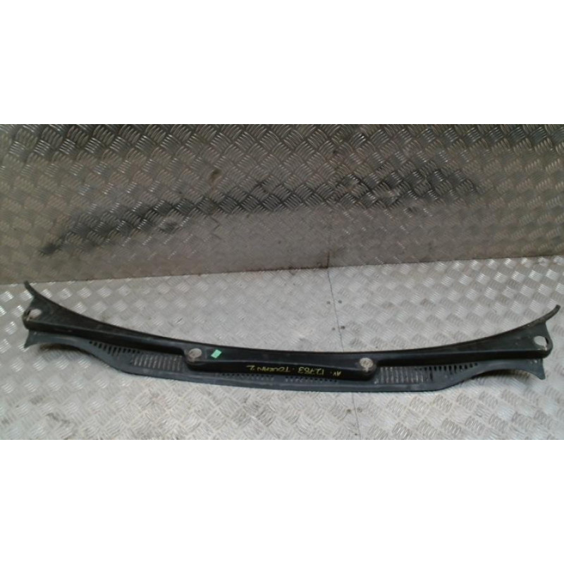 Baie de pare brise VOLKSWAGEN TOURAN 2 d’occasion