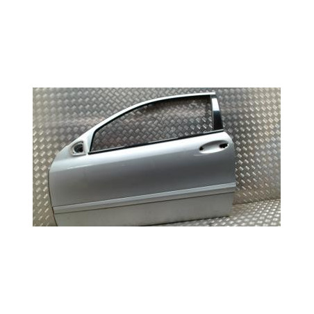 Porte avant gauche MERCEDES CLASSE C 203 COUPE SPORT PHASE 1 d’occasion