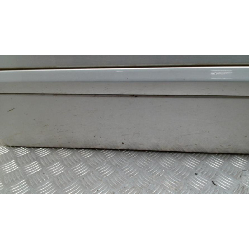 Porte avant gauche MERCEDES CLASSE C 203 COUPE SPORT PHASE 1 d’occasion