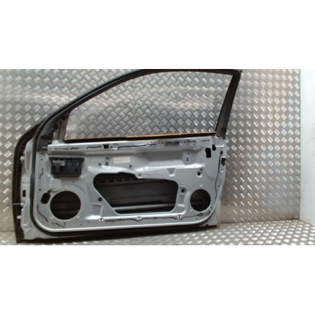 Porte avant droit MERCEDES CLASSE C 203 COUPE SPORT PHASE 1 d’occasion