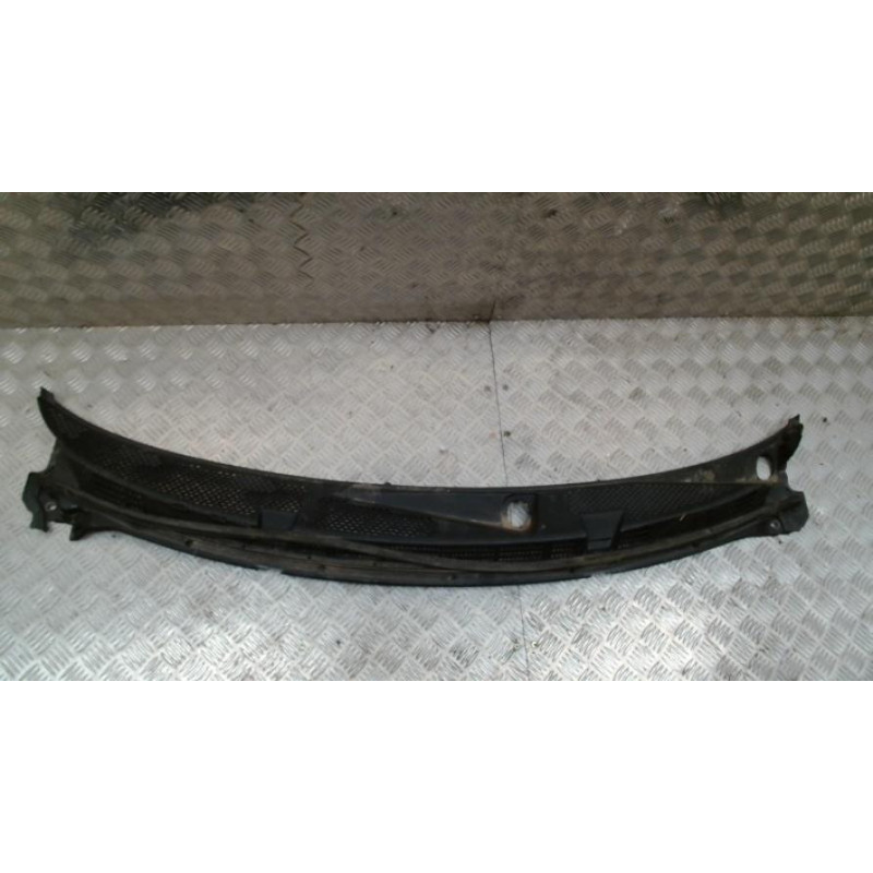 Baie de pare brise NISSAN MICRA 3 PHASE 3 d’occasion