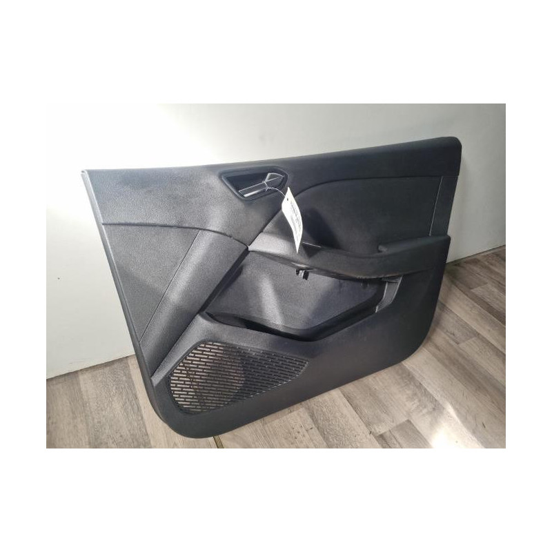 Panneau de porte avant droit RENAULT CLIO 5 PHASE 1 d’occasion