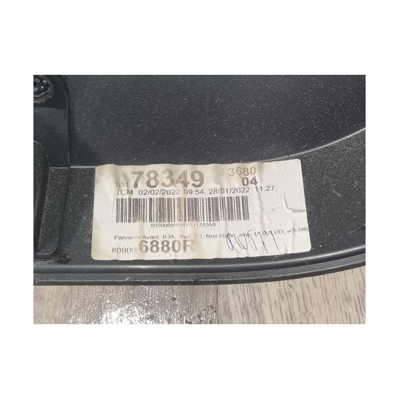 Panneau de porte avant droit RENAULT CLIO 5 PHASE 1 d’occasion