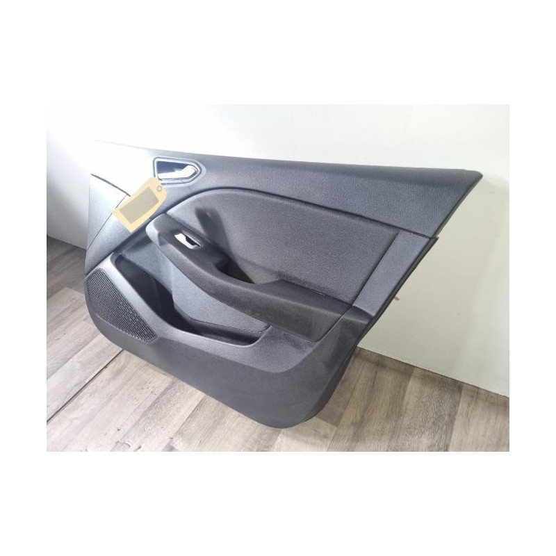 Panneau de porte avant droit RENAULT CLIO 5 PHASE 1 d’occasion