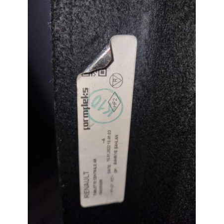 Plage arriere RENAULT CLIO 5 PHASE 1 d’occasion