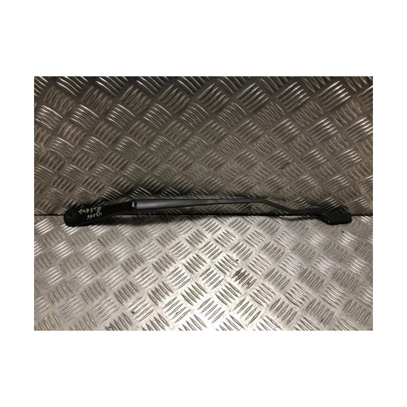 Bras essuie glace avant gauche RENAULT CLIO 5 PHASE 1 d’occasion