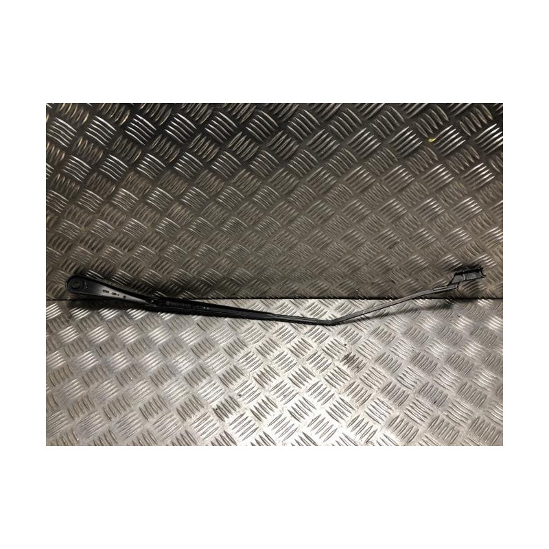 Bras essuie glace avant droit RENAULT CLIO 5 PHASE 1 d’occasion