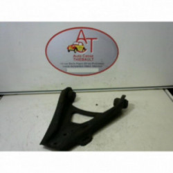 Triangle avant gauche RENAULT R11 d’occasion