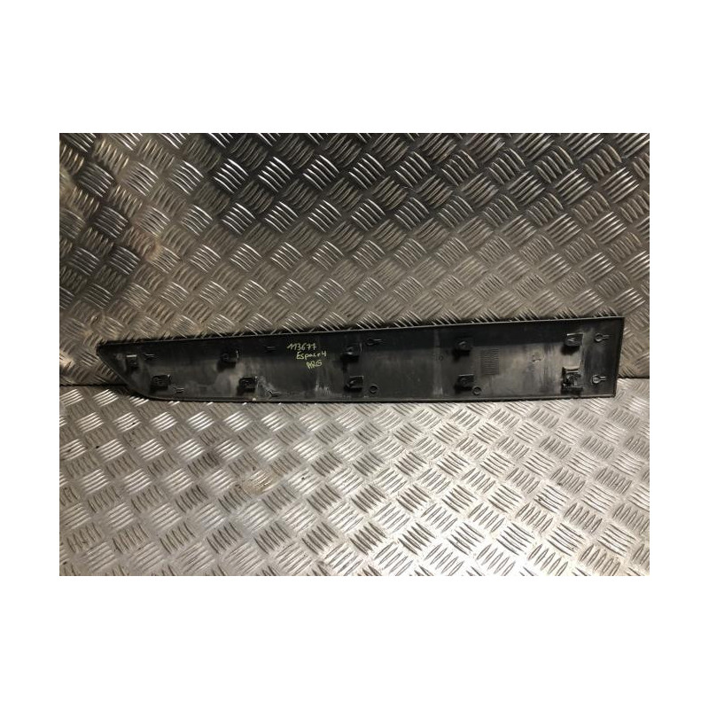 Baguette de porte arriere gauche  RENAULT ESPACE 4 PHASE 1 d’occasion
