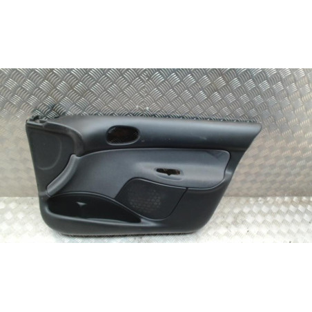 Panneau de porte avant droit PEUGEOT 206+ d’occasion