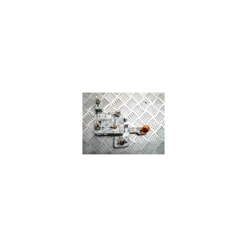 Platine feu arriere droit FORD MONDEO 2 BREAK d’occasion