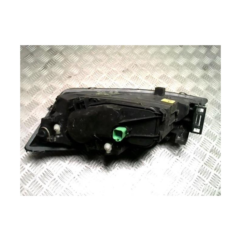 Optique avant principal droit (feux)(phare) FORD MONDEO 2 d’occasion