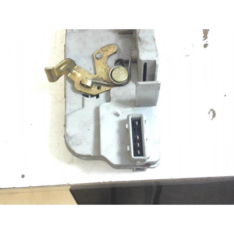Serrure arriere gauche PEUGEOT 307 PH1 HAYON (3A/C/D) HDI d’occasion