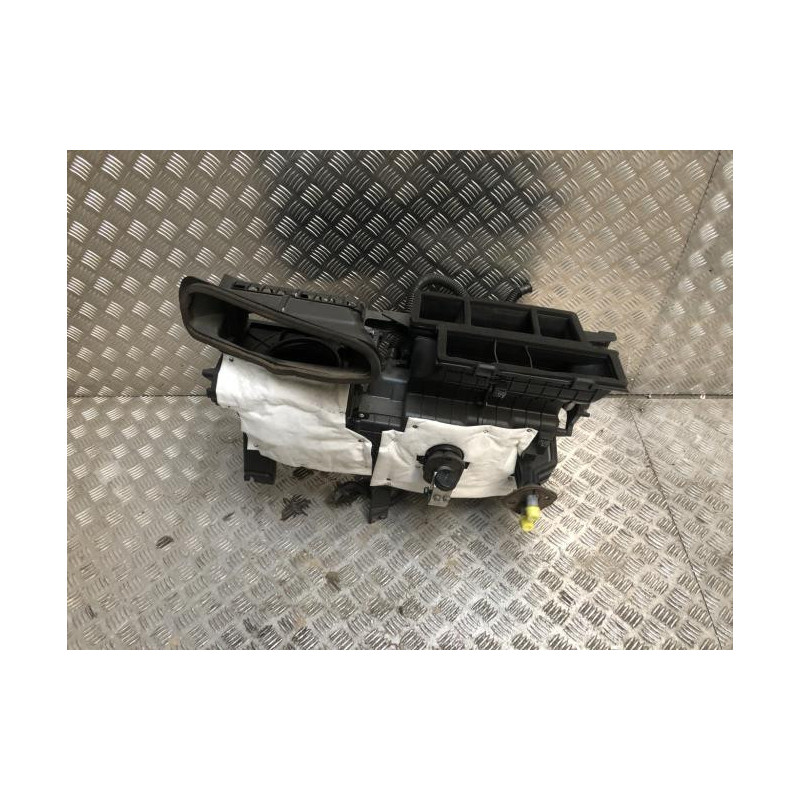 Bloc chauffage HYUNDAI VELOSTER COUPE d’occasion