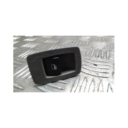 Interrupteur de leve vitre avant droit BMW X3 E83 PHASE 1 d’occasion