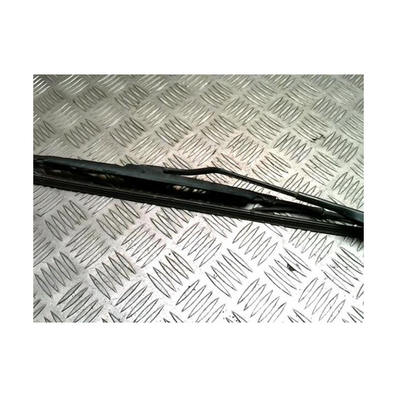 Bras essuie glace avant gauche NISSAN MICRA 3 PHASE 3 d’occasion