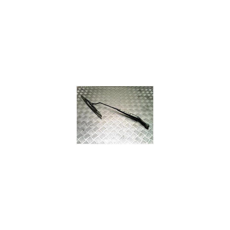 Bras essuie glace avant droit NISSAN MICRA 3 PHASE 3 d’occasion