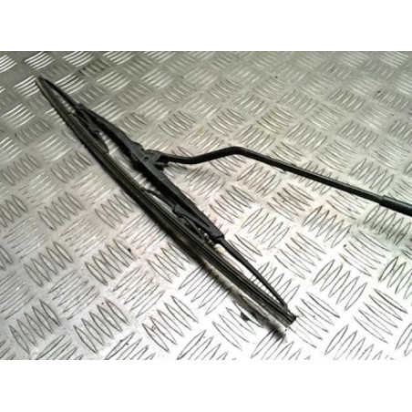 Bras essuie glace avant droit NISSAN MICRA 3 PHASE 3 d’occasion
