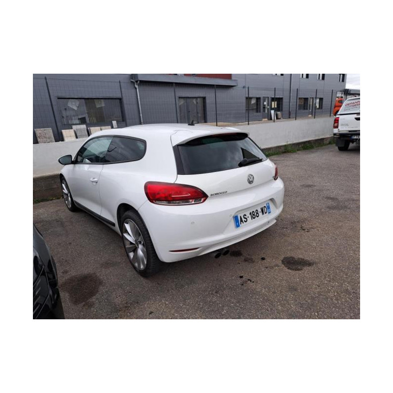 Com (Bloc Contacteur Tournant+Commodo Essuie Glace+Commodo Phare) VOLKSWAGEN SCIROCCO 3 PHASE 1 COUPE d’occasion