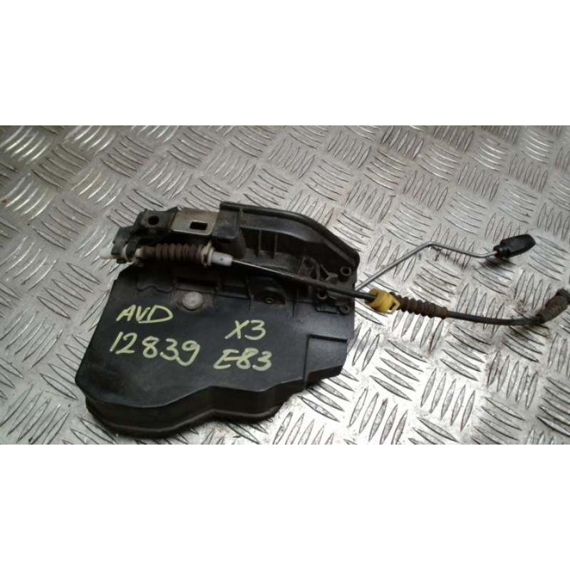Serrure avant droit BMW X3 E83 PHASE 1 d’occasion