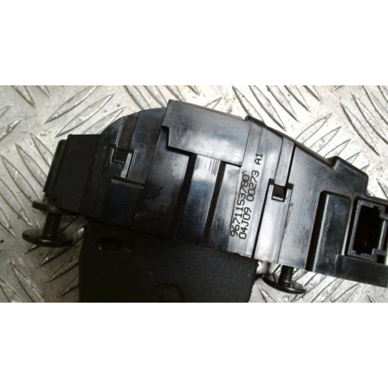 Serrure de coffre CITROEN BERLINGO 2 PHASE 1 d’occasion