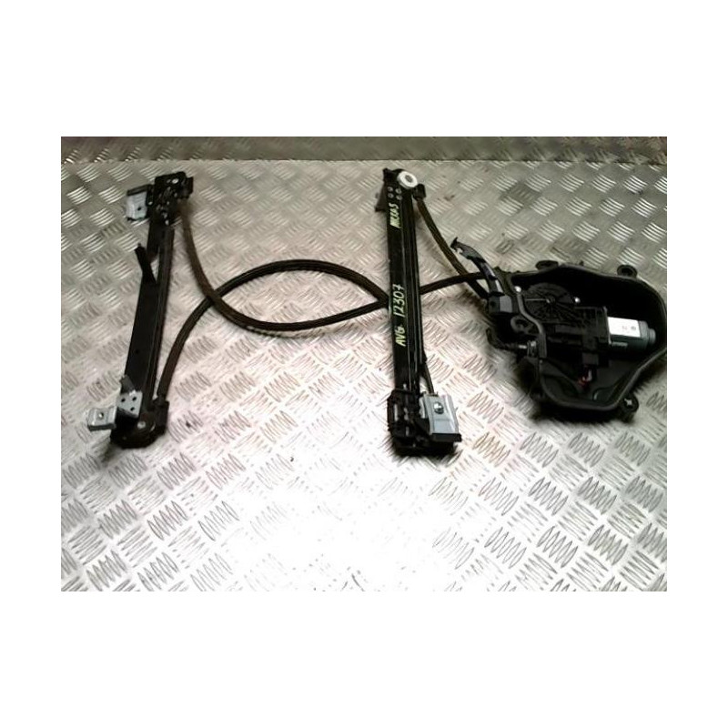 Leve vitre electrique avant gauche NISSAN MICRA 3 PHASE 3 d’occasion