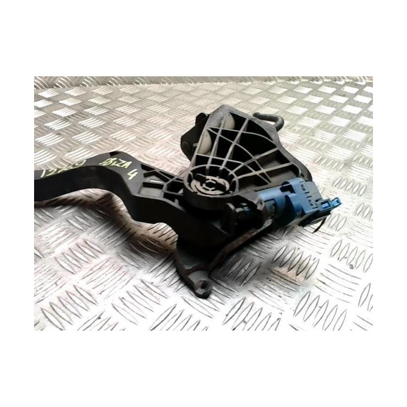 Pedale de frein SEAT IBIZA 4 PHASE 1 d’occasion