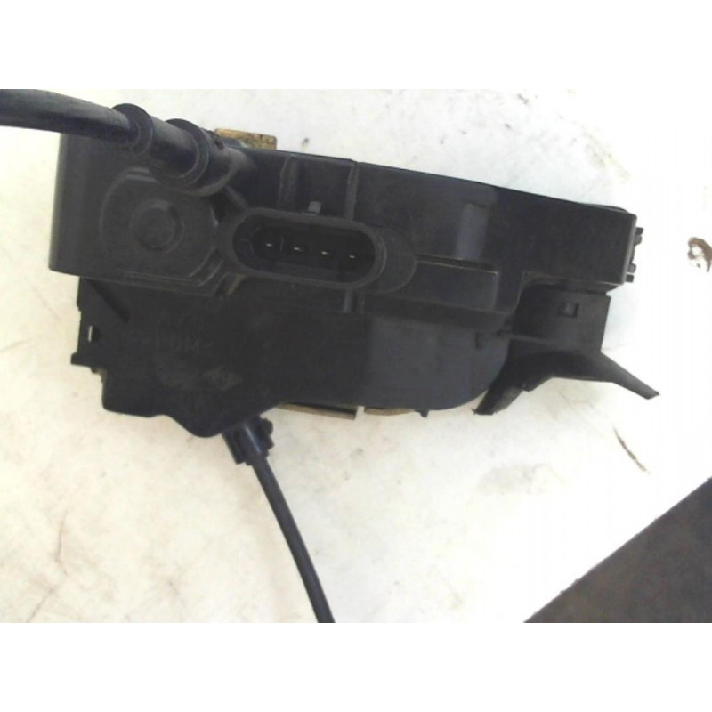 Serrure avant gauche RENAULT SCENIC SCEN II d’occasion