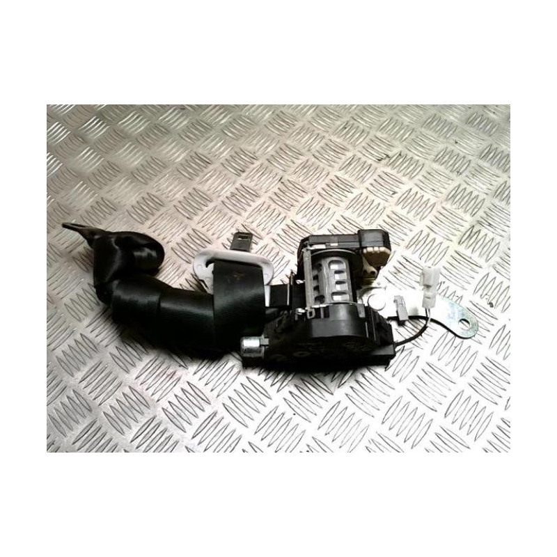 Ceinture avant droit NISSAN MICRA 3 PHASE 3 d’occasion