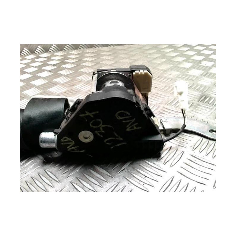 Ceinture avant droit NISSAN MICRA 3 PHASE 3 d’occasion