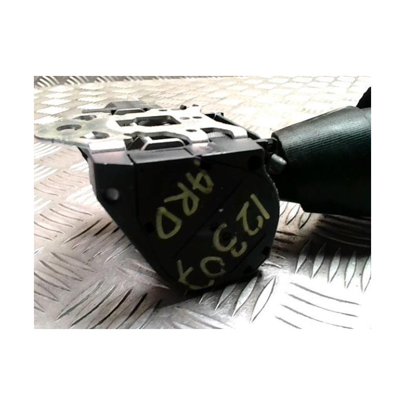 Ceinture arriere droit NISSAN MICRA 3 PHASE 3 d’occasion