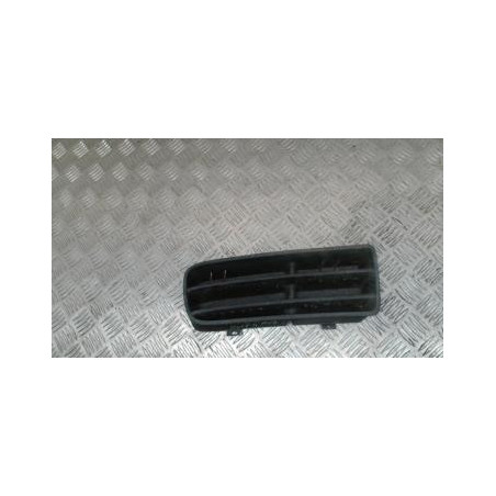 Grille de calandre droite VOLKSWAGEN GOLF 4 d’occasion