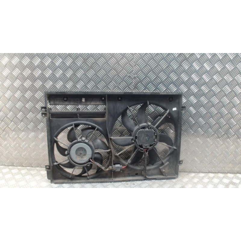 Moto ventilateur radiateur VOLKSWAGEN TOURAN 2 d’occasion