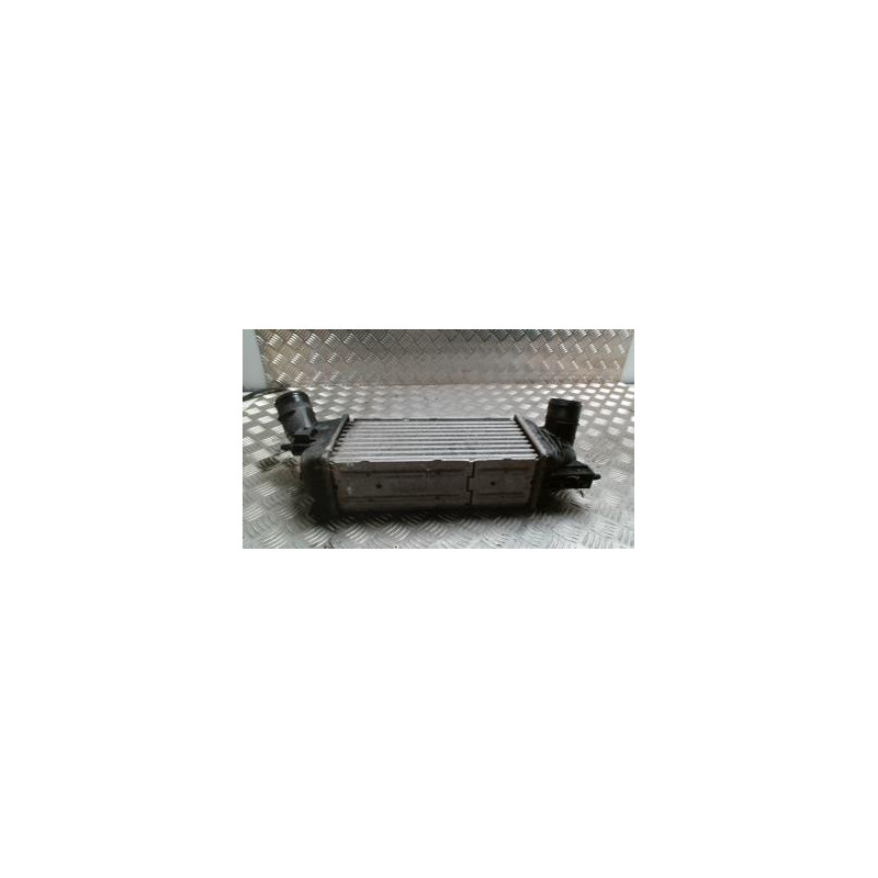 Echangeur air (Intercooler) PEUGEOT 407 PHASE 1 d’occasion