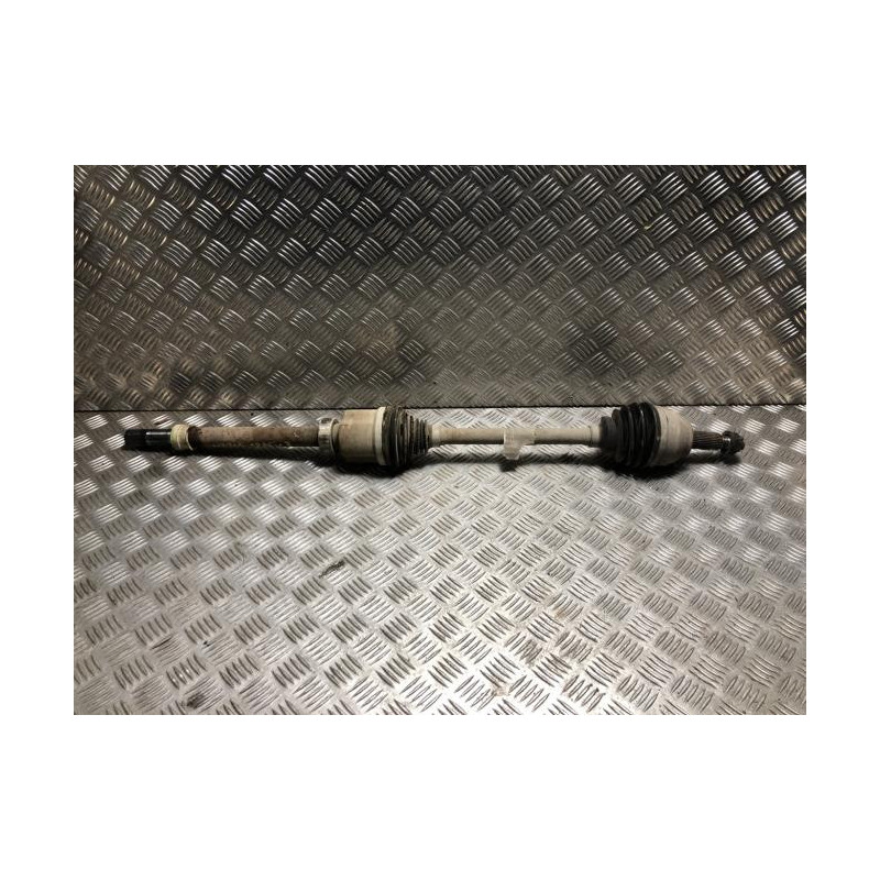Cardan droit (transmission) RENAULT TRAFIC 3 COURT PHASE 1 d’occasion