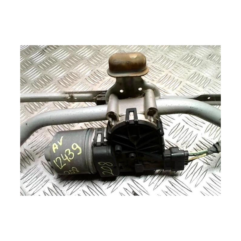 Moteur essuie glace avant PEUGEOT 208 1 PHASE 1 d’occasion