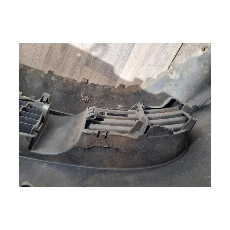 Pare choc avant VOLKSWAGEN GOLF 5 d’occasion