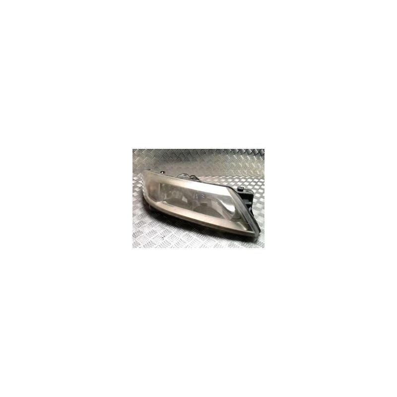 Optique avant principal droit (feux)(phare) RENAULT LAGUNA 2 PHASE 1 d’occasion