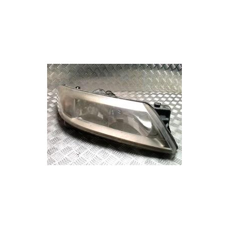 Optique avant principal droit (feux)(phare) RENAULT LAGUNA 2 PHASE 1 d’occasion