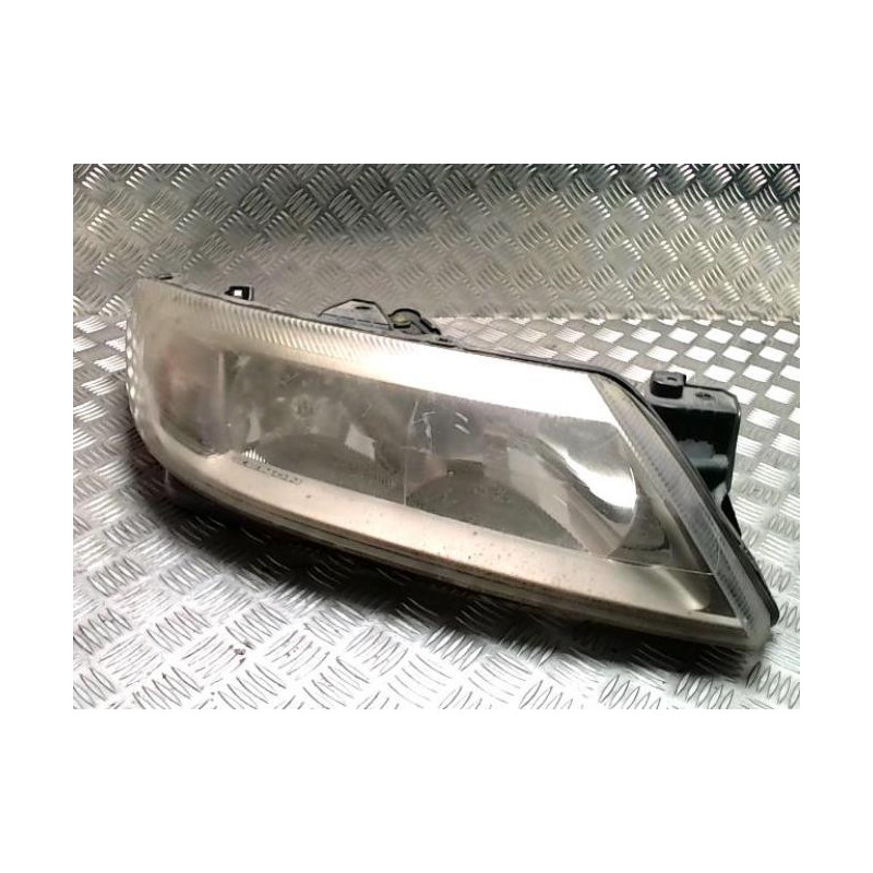 Optique avant principal droit (feux)(phare) RENAULT LAGUNA 2 PHASE 1 d’occasion