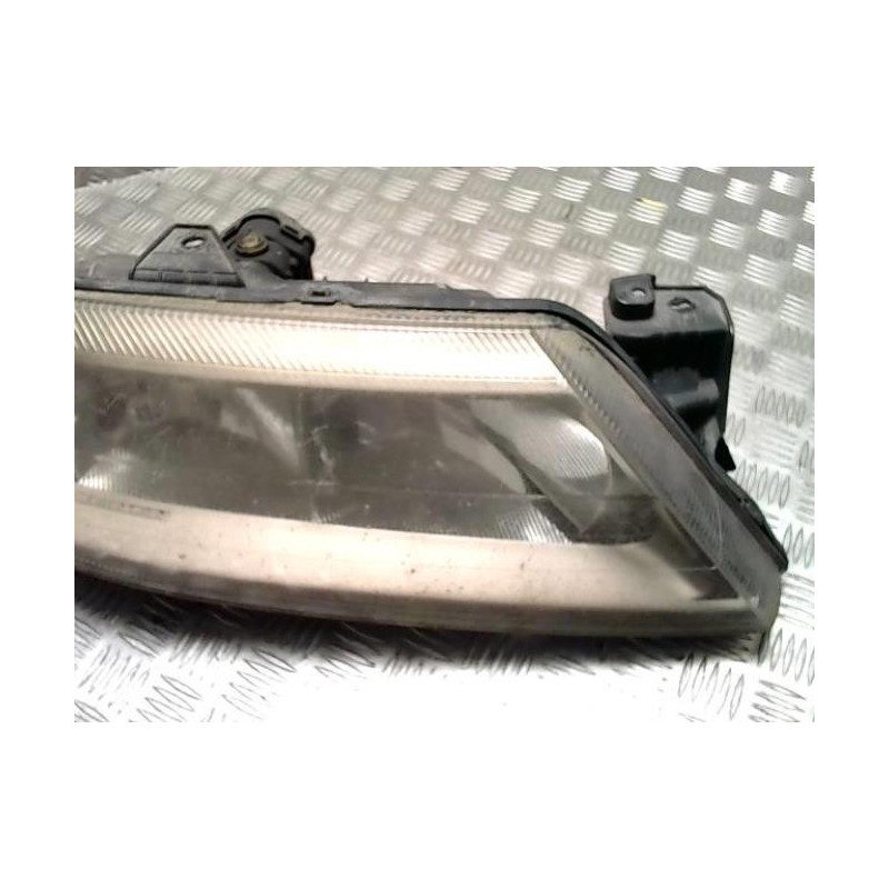 Optique avant principal droit (feux)(phare) RENAULT LAGUNA 2 PHASE 1 d’occasion
