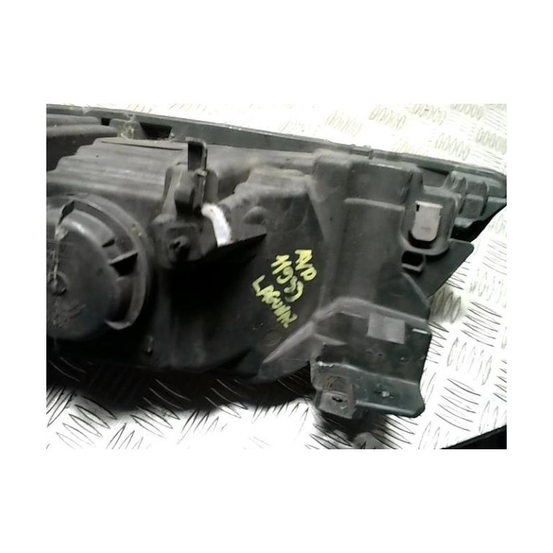 Optique avant principal droit (feux)(phare) RENAULT LAGUNA 2 PHASE 1 d’occasion