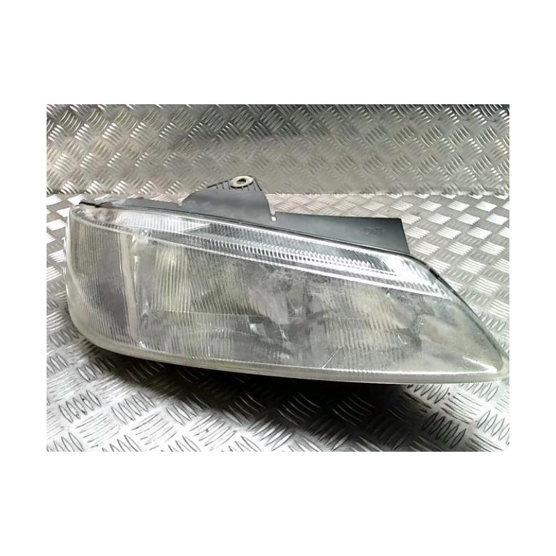 Optique avant principal droit (feux)(phare) PEUGEOT 406 PHASE 1 d’occasion