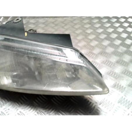 Optique avant principal droit (feux)(phare) PEUGEOT 406 PHASE 1 d’occasion
