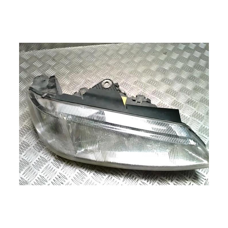 Optique avant principal droit (feux)(phare) PEUGEOT 406 PHASE 1 d’occasion