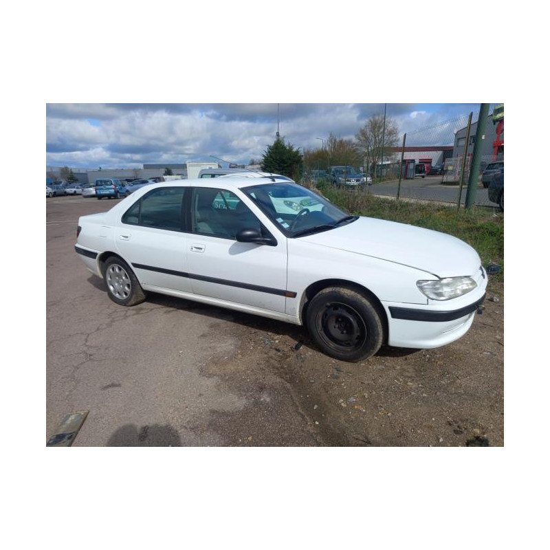 Optique avant principal droit (feux)(phare) PEUGEOT 406 PHASE 1 d’occasion