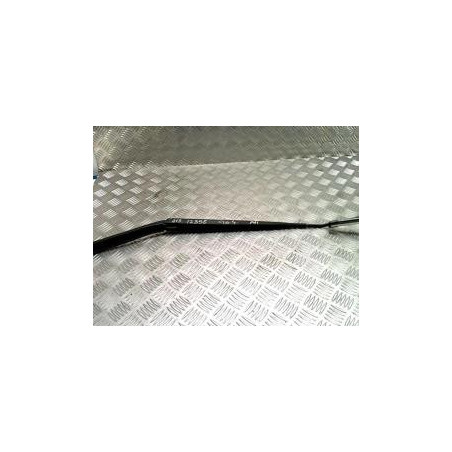 Bras essuie glace avant droit RENAULT CLIO 4 PHASE 1 d’occasion